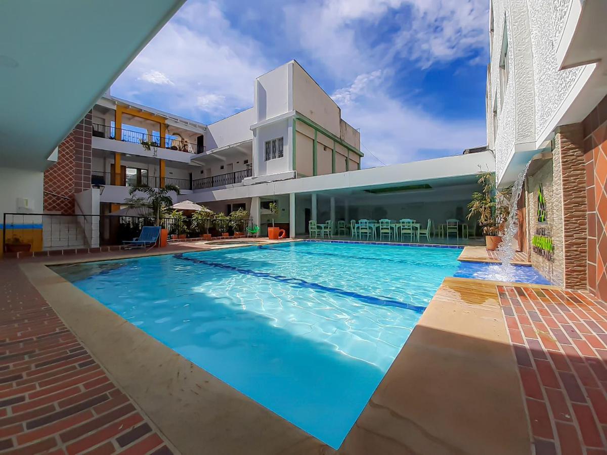 Hotel Millenium Victoria Plaza Cúcuta Εξωτερικό φωτογραφία